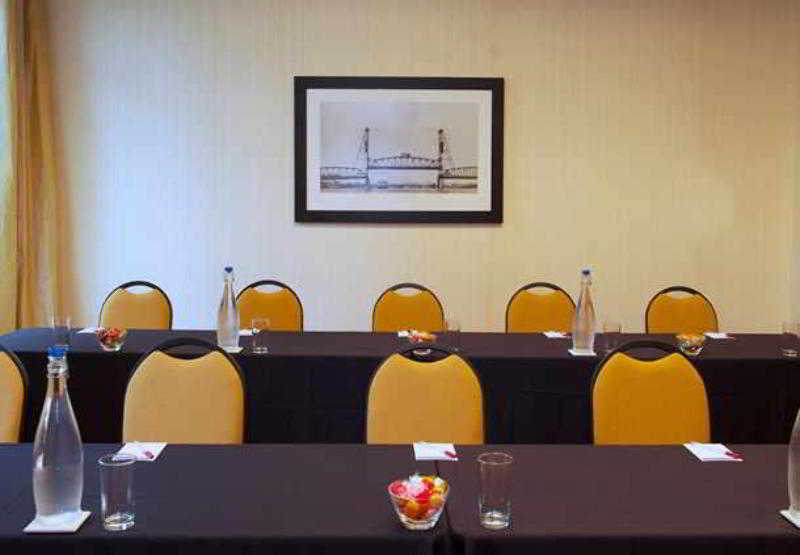 Hotel Downtown/riverplace 3*
