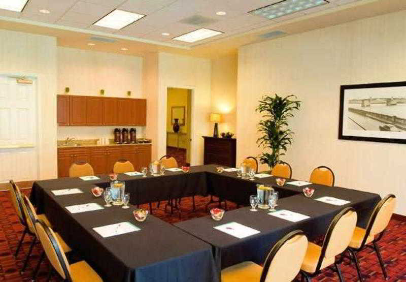 Downtown/riverplace 3* Portland