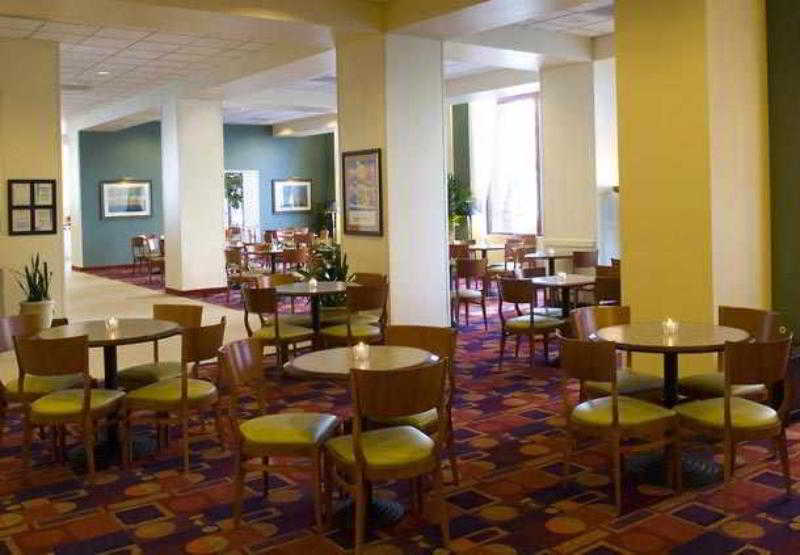 Hotel Downtown/riverplace 3*