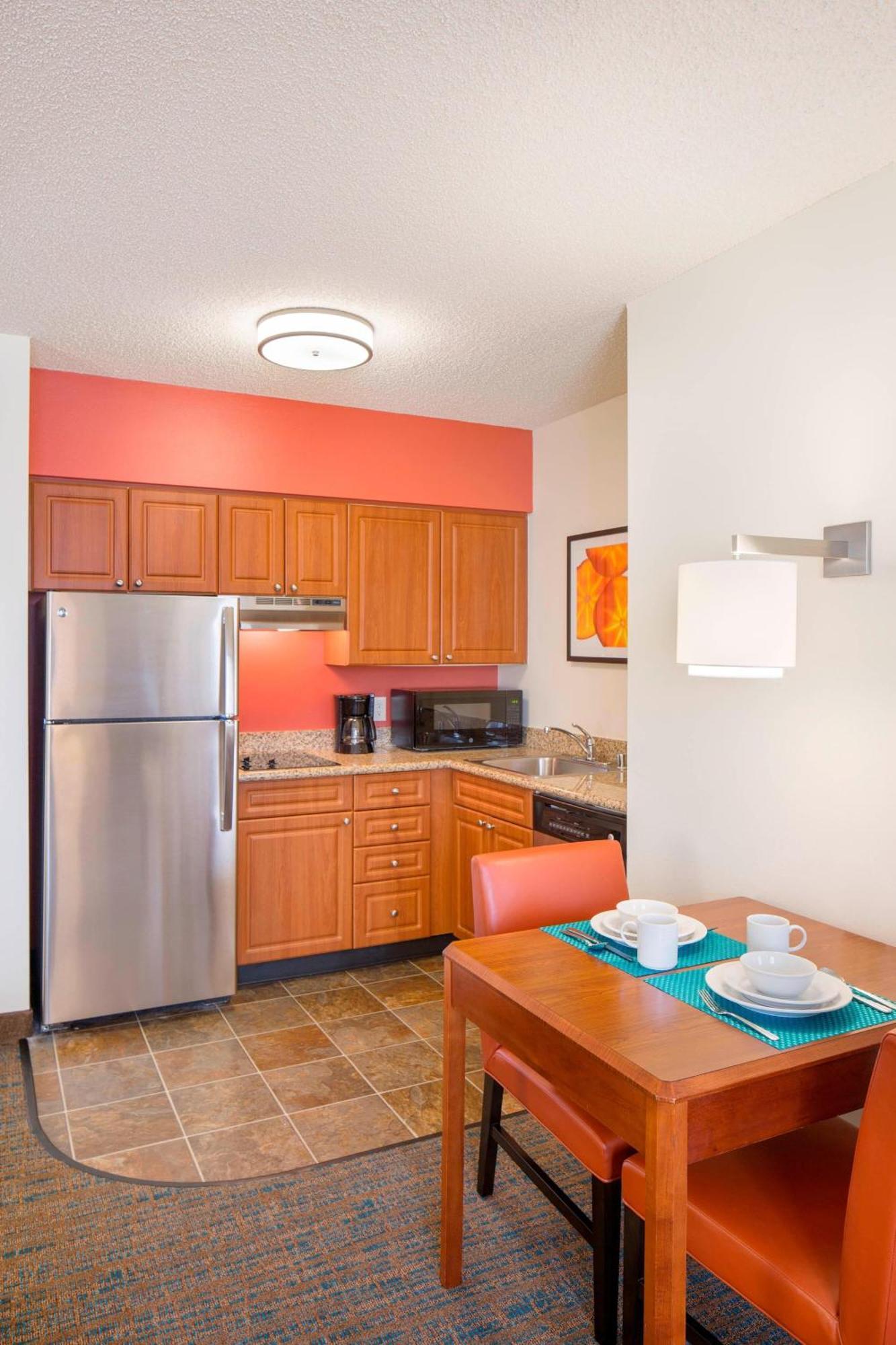 Downtown/riverplace 3* Portland