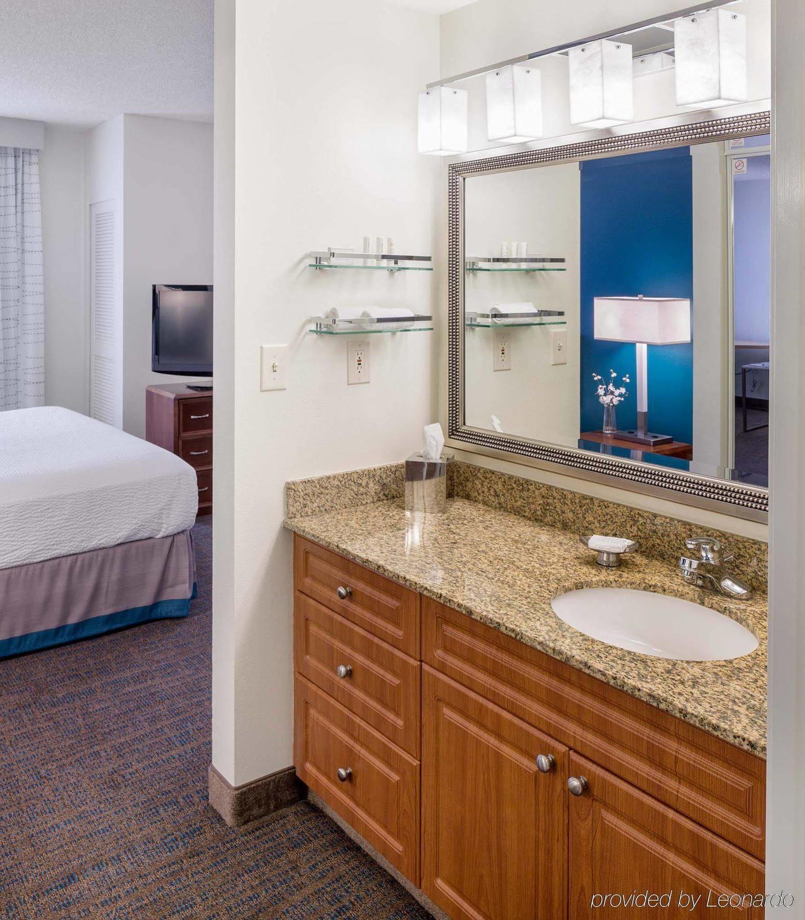 Hotel Downtown/riverplace Portland